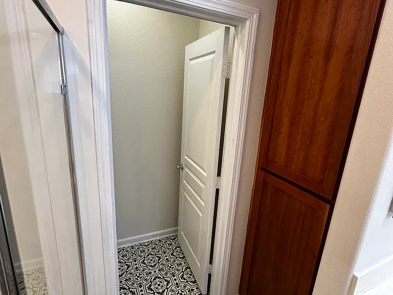 25502 Huntwood Ave — Photo 37