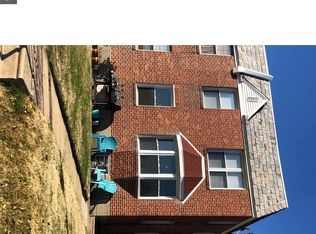 7218 Barnard St, Philadelphia, PA 19149