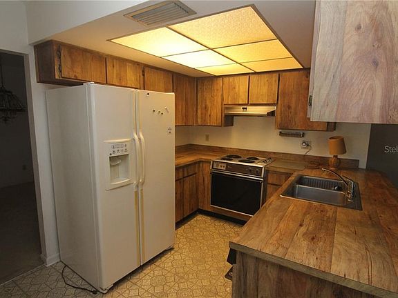 4th image of 15827 Sapwood St