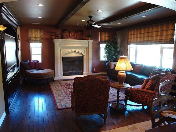 5th image of 2870 Venezia Ct