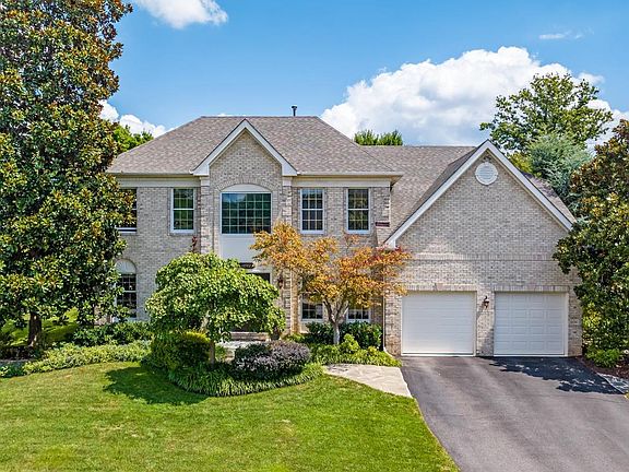 2nd image of 12762 Alder Woods Dr