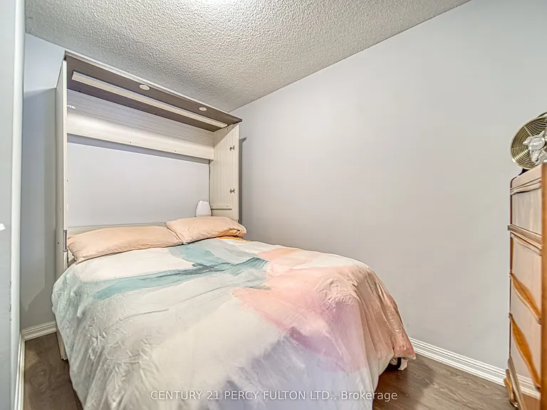 400 Adelaide St E #510 — Photo 16
