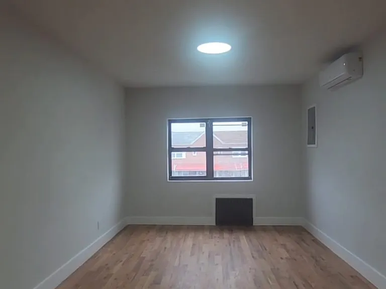 1424 E 102nd St #2B — Photo 14