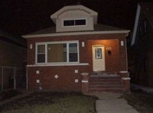 304 W 117th St, Chicago, IL 60628