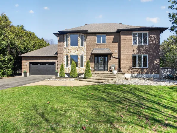 1317 Cornfield Cres, Ottawa, ON K4P 1B5