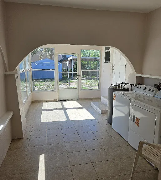 1453 Grove St — Photo 24
