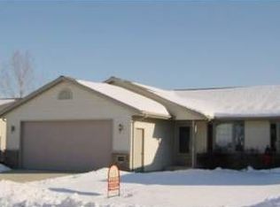 170 Lexington Ct, Sheboygan Falls, WI 53085