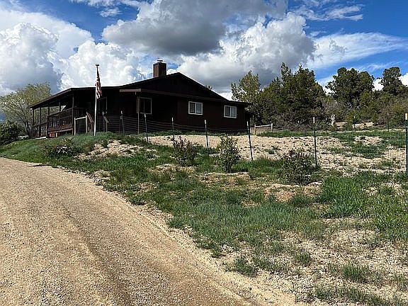 4th image of 16832 Highway 145