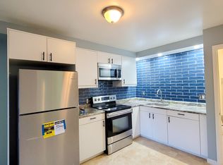 3825 Moore St, Inkster, MI 48141