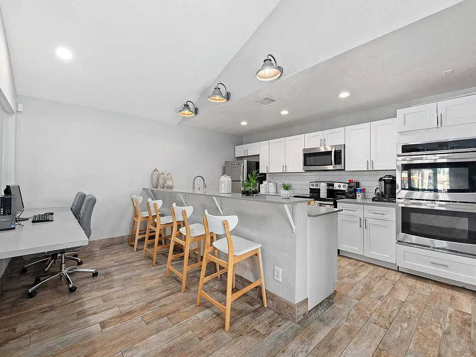The Mod Apartments