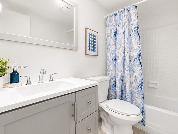 4th image of 7605 NW 5th Pl APT 103