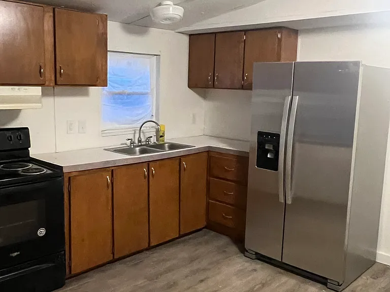 2230 Beechnut Dr — Photo 3