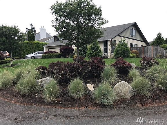 3rd image of 73 Silver Beach Dr