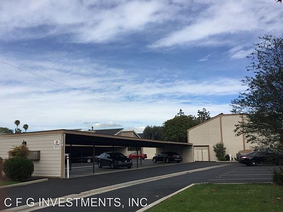 3rd image of 224 Avocado St #10