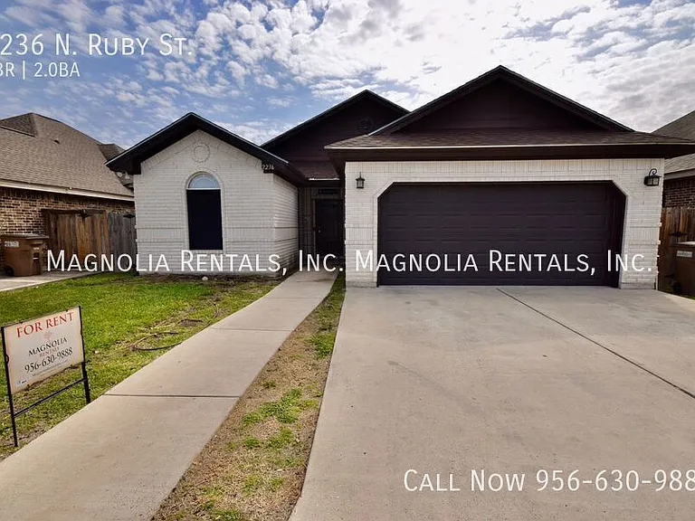 2236 N Ruby St — Photo 1