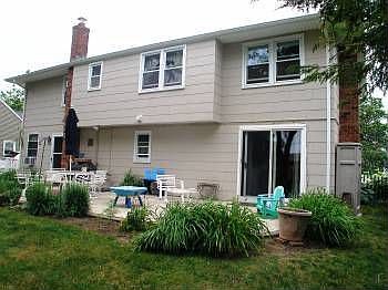 2nd image of 2951 Court St