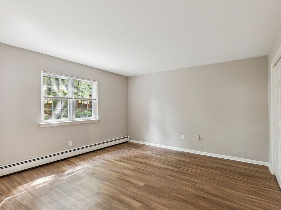 Wynfair Apartments and Townhomes 350 N York Rd Hatboro PA Zillow