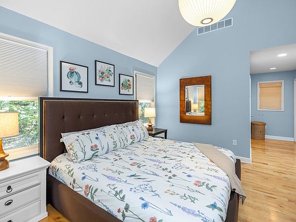 5th image of 16022 Beech Ln #Id1228759p