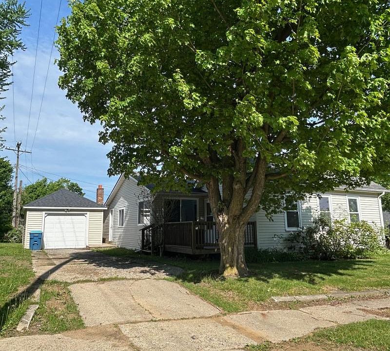 1st image of 6010 Fox St
