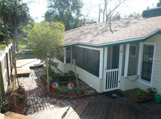 306 Hamilton Ave, Safety Harbor, FL 34695
