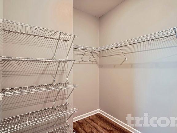 5th image of 173 Cattail Ln
