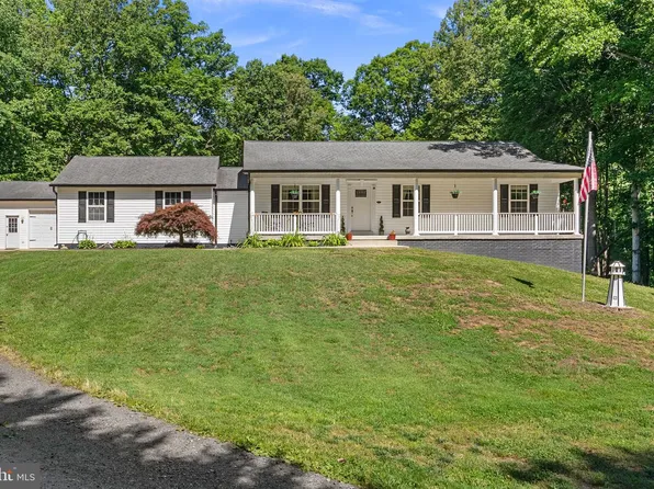 6975 Orchard View Ln, Hughesville, MD 20637