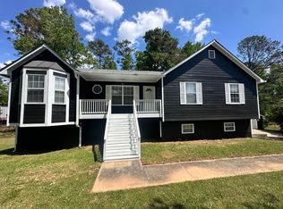 312 Stillwood Ct, Jonesboro, GA 30238