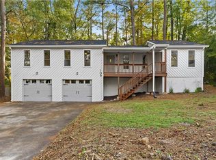 106 Pioneer Dr, Woodstock, GA 30188