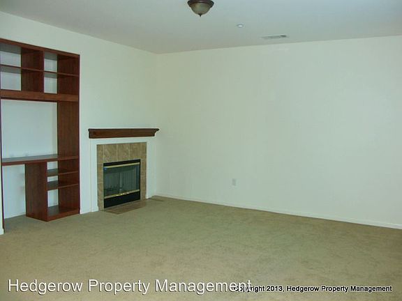 3rd image of 159 Hearthstone Dr