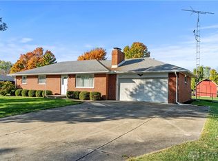4388 Ardonna Ln, Dayton, OH 45432