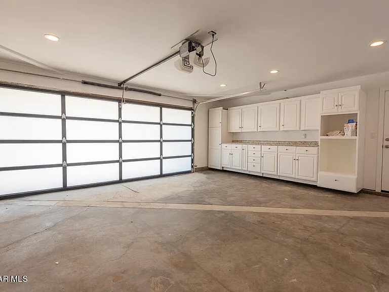 3708 Capstan Cir — Photo 30