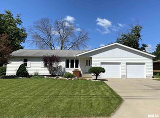 221 N Missouri Ave, Morton, IL