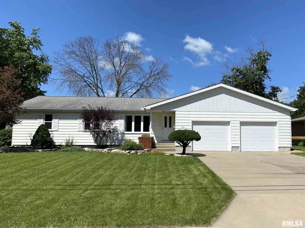 221 N Missouri Ave, Morton, IL 61550