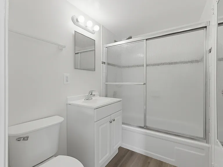 2316 Freetown Ct — Photo 4