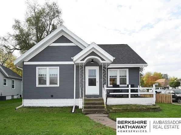 1405 E Military Ave, Fremont, NE 68025