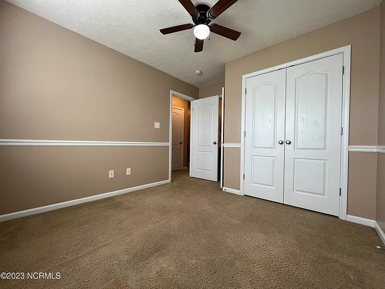 704 Radiant Dr — Photo 17