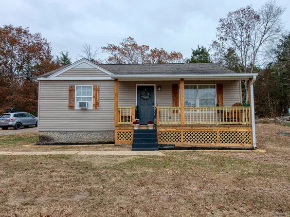 2055 Lynwood Ave, Russellville, AL 35654