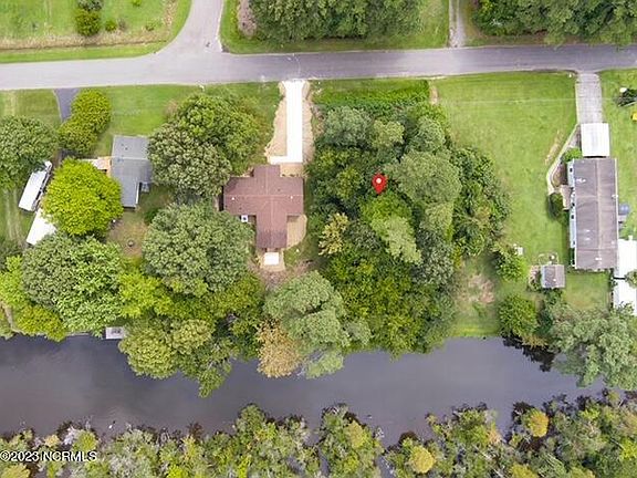 2nd image of Lot 7 West Island Trail