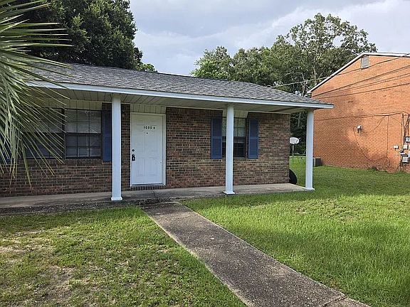 4th image of 1030 Sable Dr #C