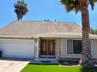 5493 New Mills Rd, San Diego, CA 92115