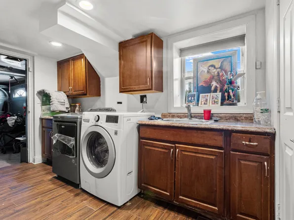 1317 91st Street image 9 of 15