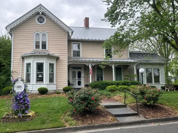 380 W Washington St, Wytheville, VA 24382