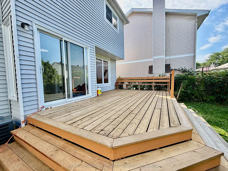 1039 Karsh Dr — Photo 35