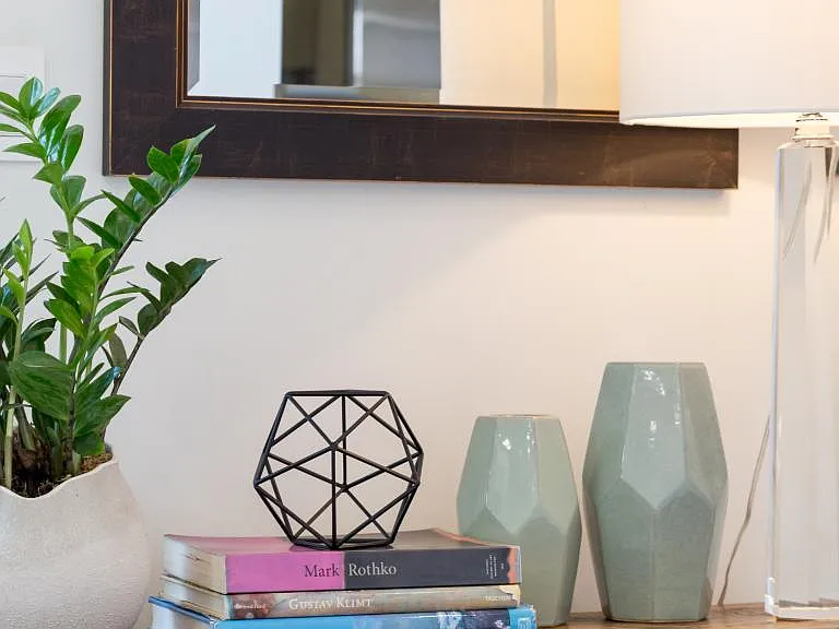 808 N La Jolla Ave — Photo 23