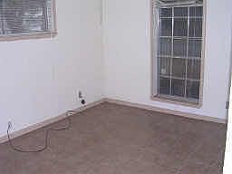 5th image of 819 San Juan Dr