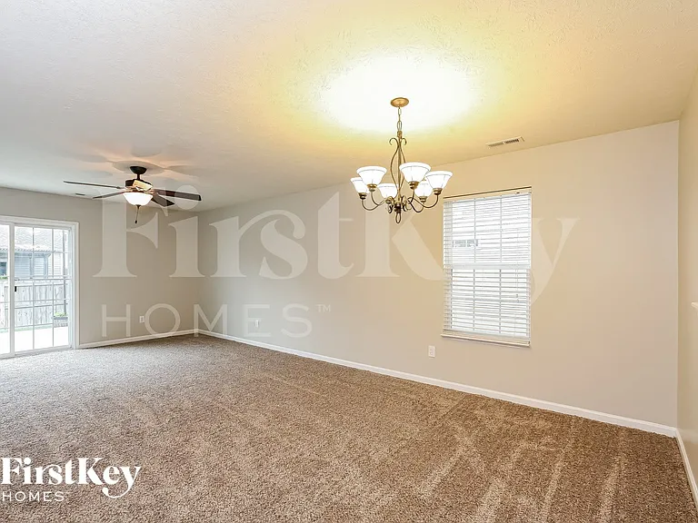11232 Pegasus Dr — Photo 4