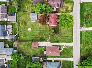 1254 Beechwood St NE, Grand Rapids, MI 49505