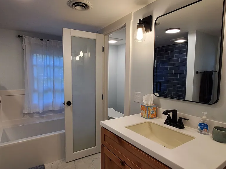 4390 Lakeview Trl — Photo 13