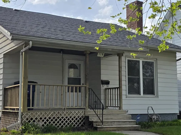 119 Dewey St, Michigan City, IN 46360