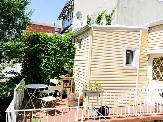 Rented by Barbara Puccia Realty LLC | media 9